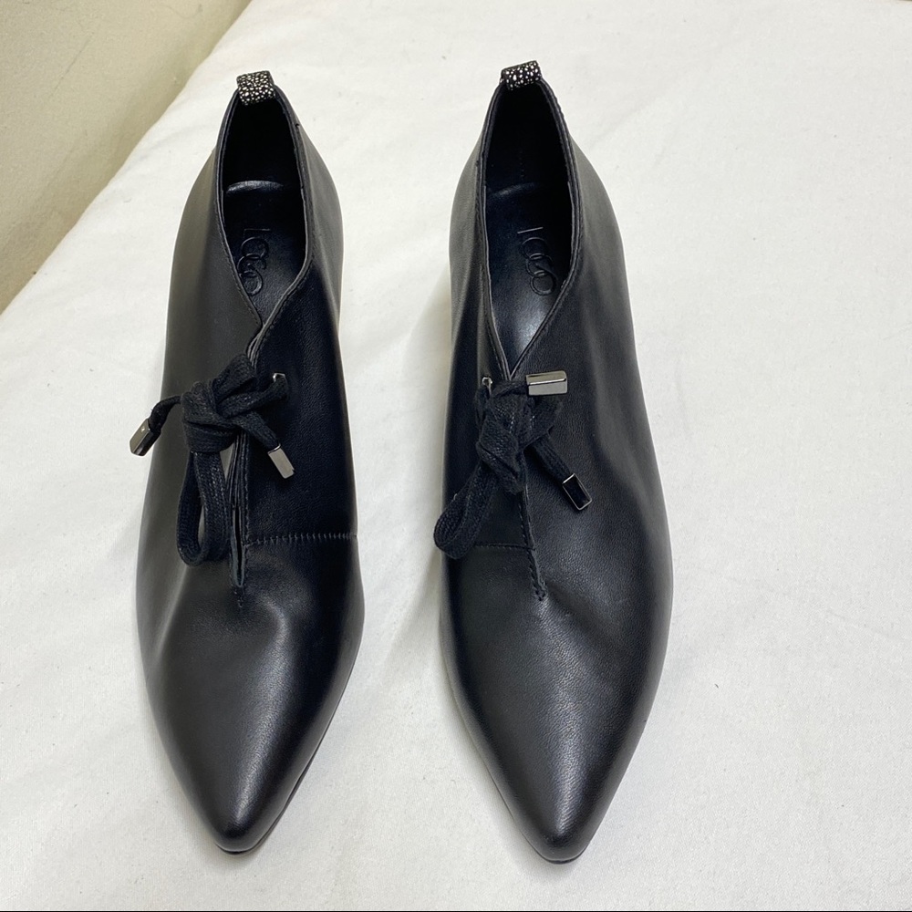 LOGO  by Lori Goldstein Josephine Black Leather Pointy Toe Lace Up Heels Size 7 - Picture 2 of 12